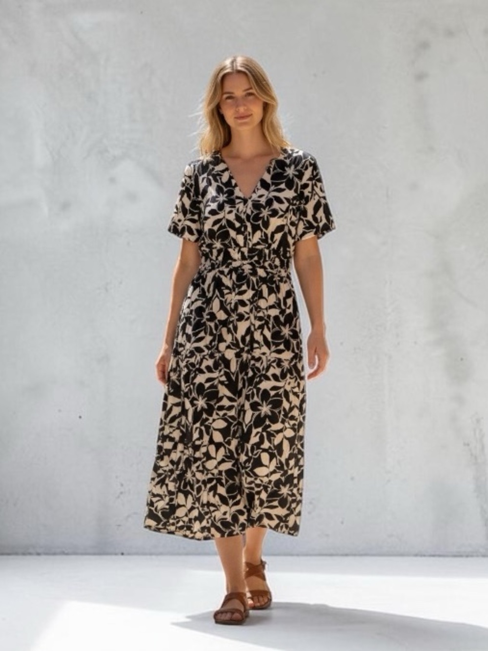 Meadow Rhodes Anthro Midi Floral Cotton Dress Black & Beige Leaf Print Size M